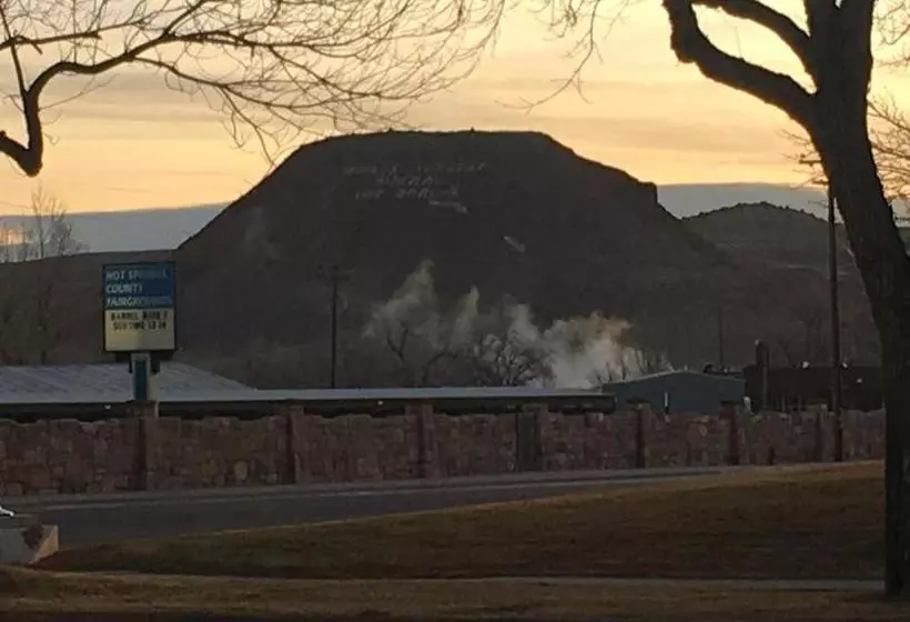 Motelli Two Rivers Inn