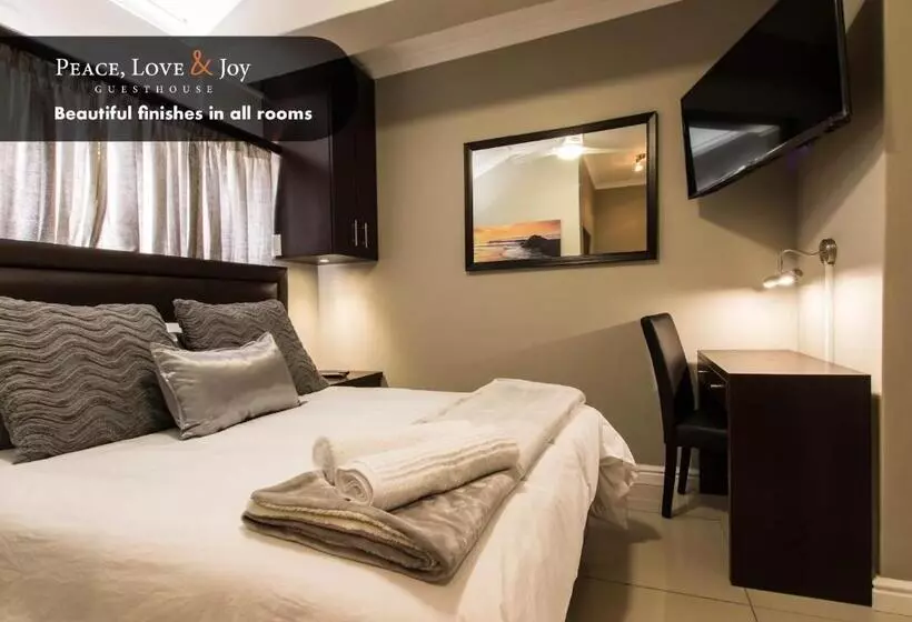 پانسیون Peace Love And Joy Self Catering Units