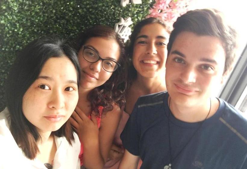 Pensão Music Bar International Youth Apartment Beihai