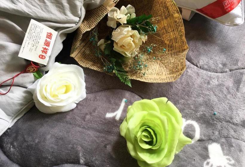 Pensão Music Bar International Youth Apartment Beihai