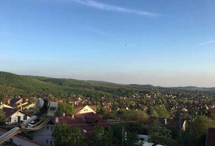 Пансион Eva Rooms