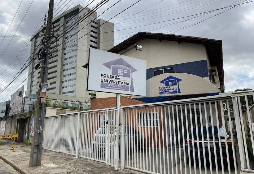 Pension (Hôtel basse catégorie) Pousada Universitária