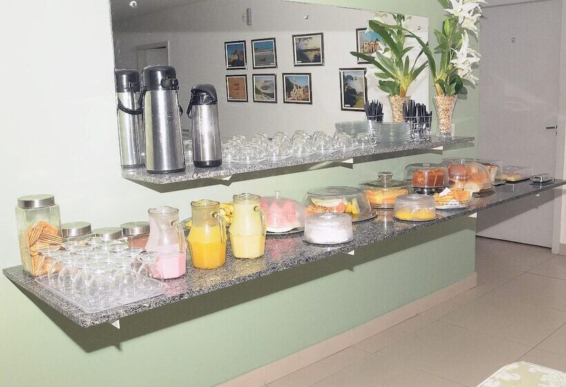 Pension (Hôtel basse catégorie) Pousada Universitária