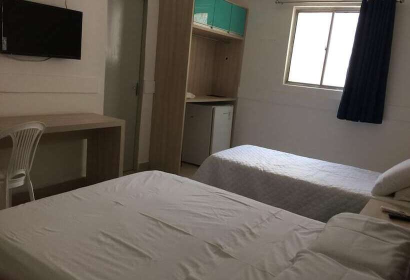 Pension (Hôtel basse catégorie) Pousada Universitária