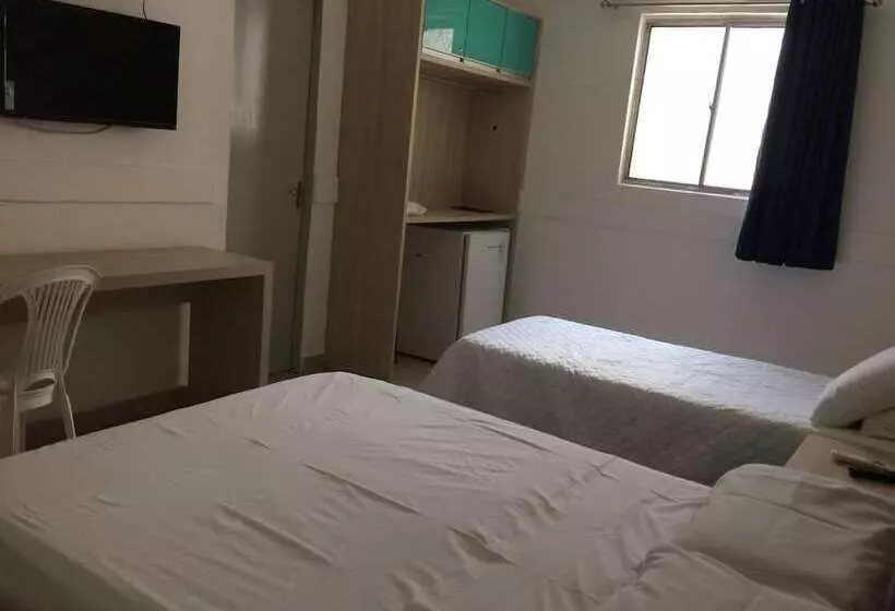 پانسیون Pousada Universitária