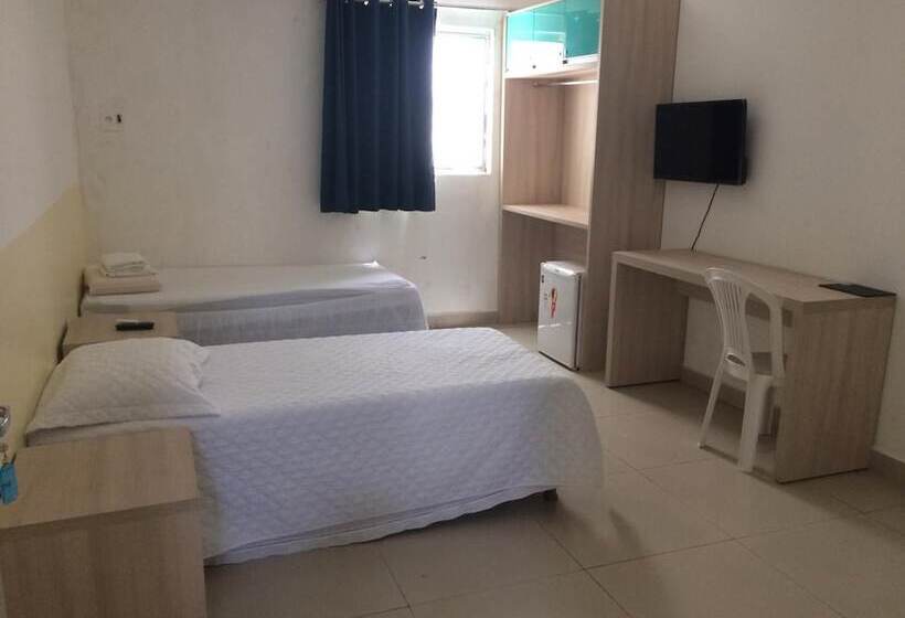 Pension (Hôtel basse catégorie) Pousada Universitária