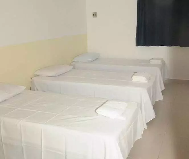 پانسیون Pousada Universitária