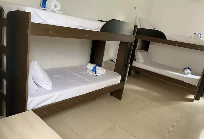 پانسیون Pousada Universitária