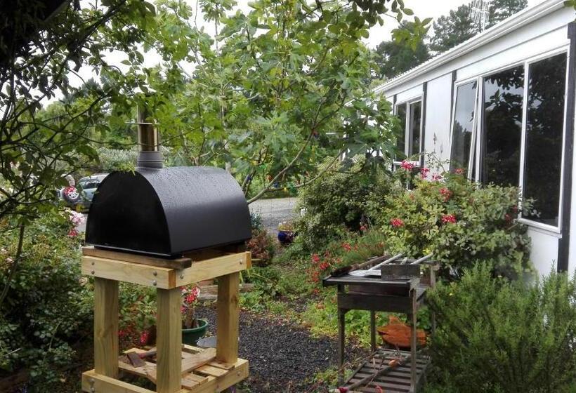 Пансион Purple Hen Country Lodge