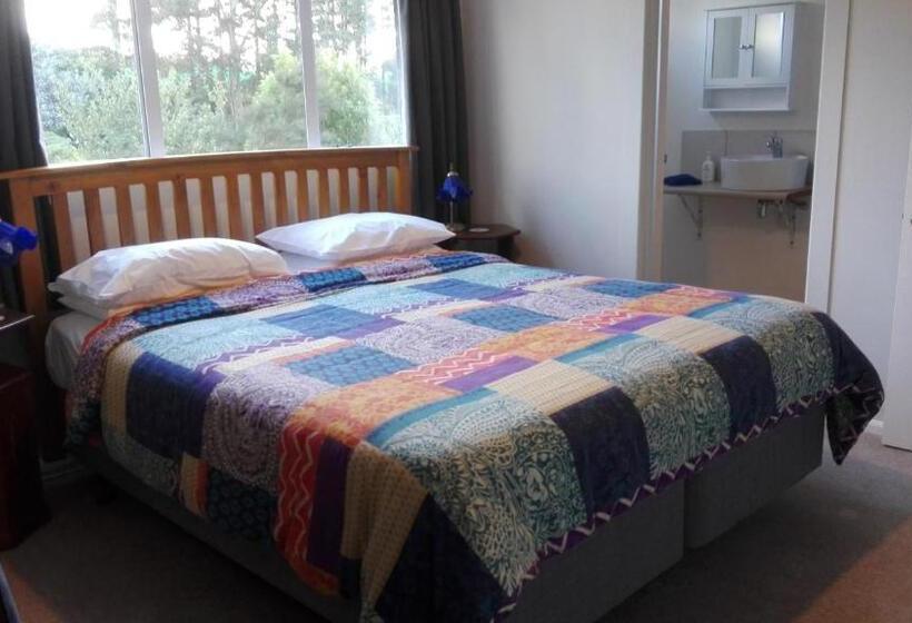 Пансион Purple Hen Country Lodge