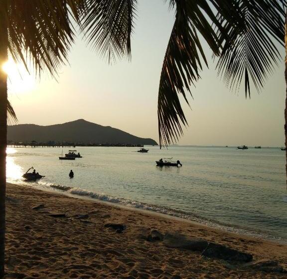 Asia S Beach Apartments