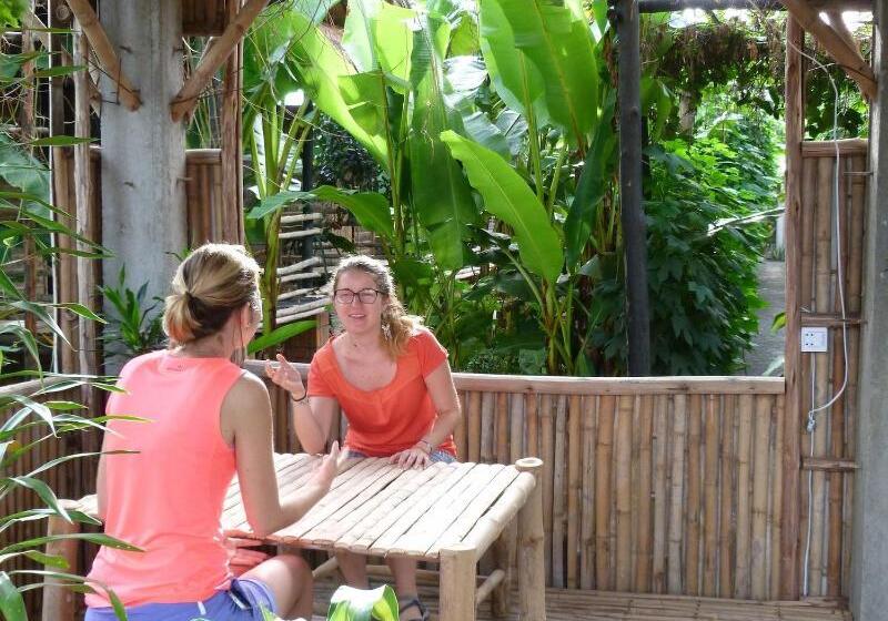 Отель Battambang Dream Bungalows