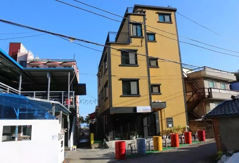 ペンション Dalnaru Guesthouse