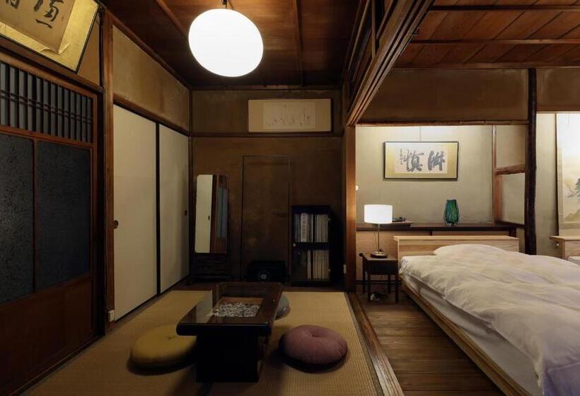 Panzió 古民家の宿宰嘉庵 Traditionaljapanisehotel Saikaan