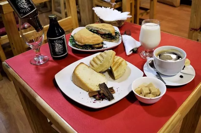 ペンション Nomades Chiloe Hostel
