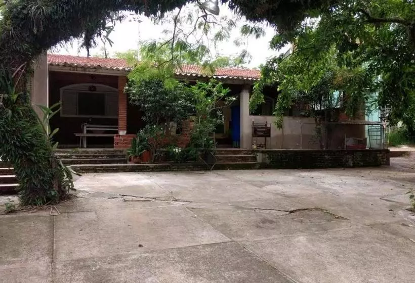 ペンション Pousada Tutubarao