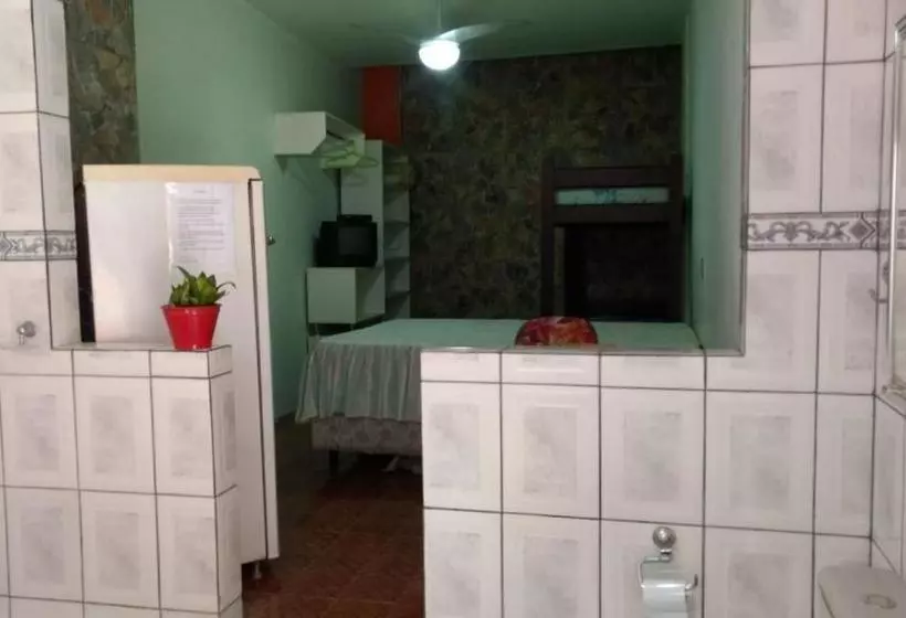 ペンション Pousada Tutubarao