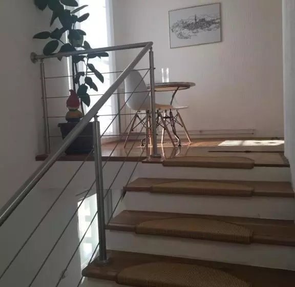 پانسیون Villa Mara