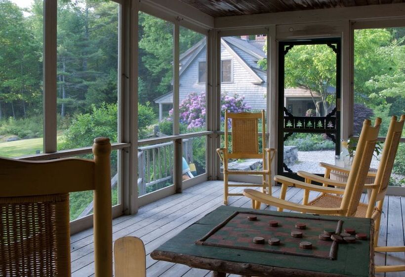 Coveside Bed & Breakfast