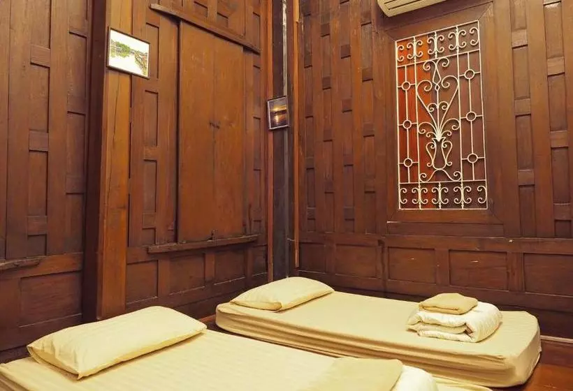 Majatalo Boobpha Resort