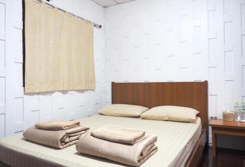 Pensió Boobpha Resort