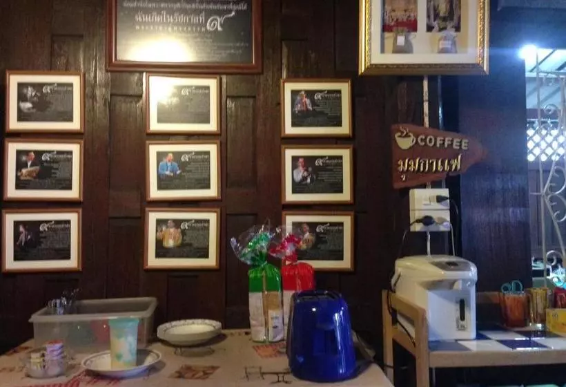 Majatalo Boobpha Resort