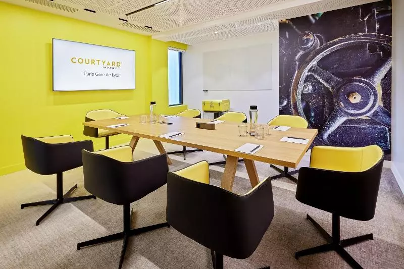 ペンション Courtyard By Marriott Paris Gare De Lyon