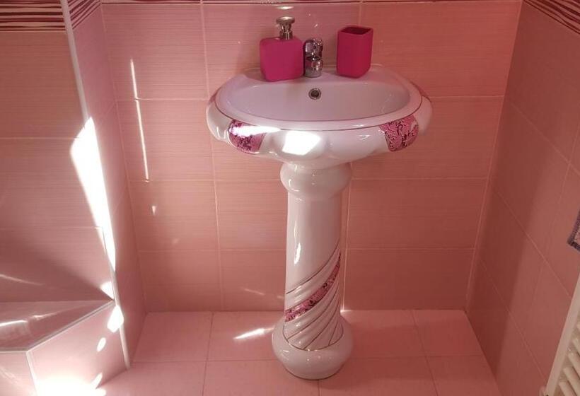 פנסיון Guesthouse Jasmin