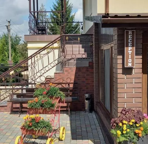 Albergue Astarta Inn