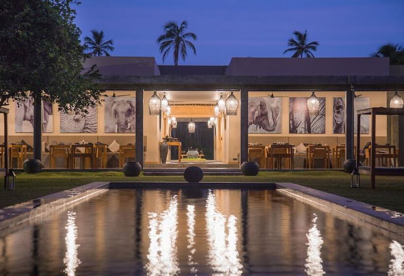 Hotel Wirdana Resort & Spa