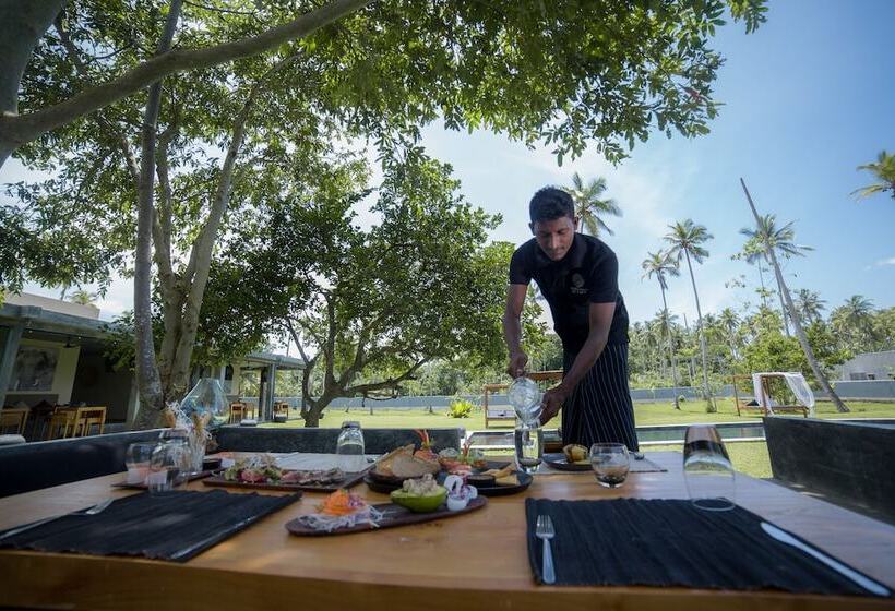 Hotel Wirdana Resort & Spa