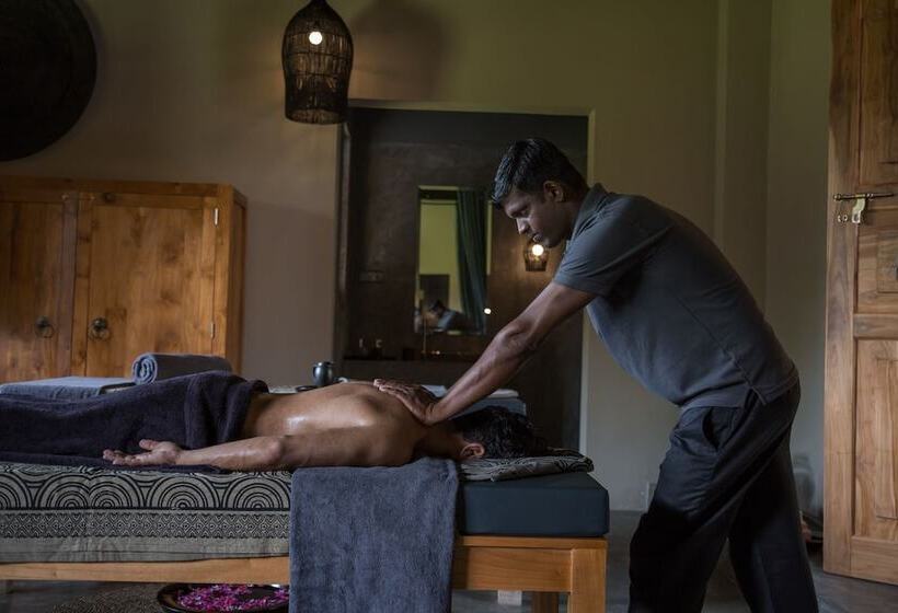 Hotel Wirdana Resort & Spa