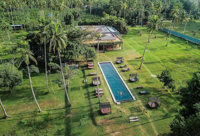 Hotel Wirdana Resort & Spa