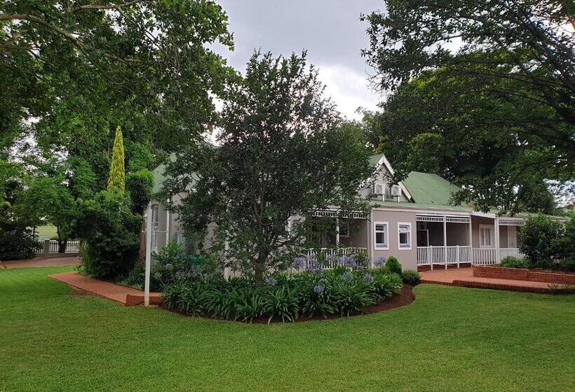 פנסיון Bellevue Manor Guest House