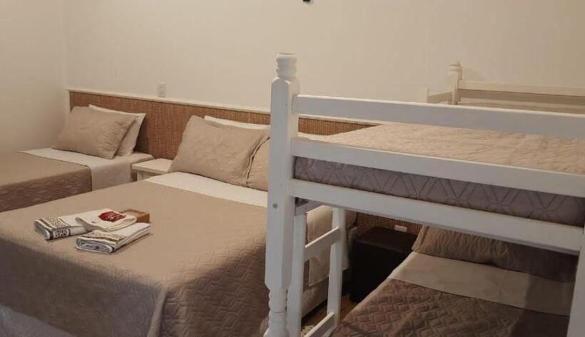 بنسيون Familien Haus Pousada