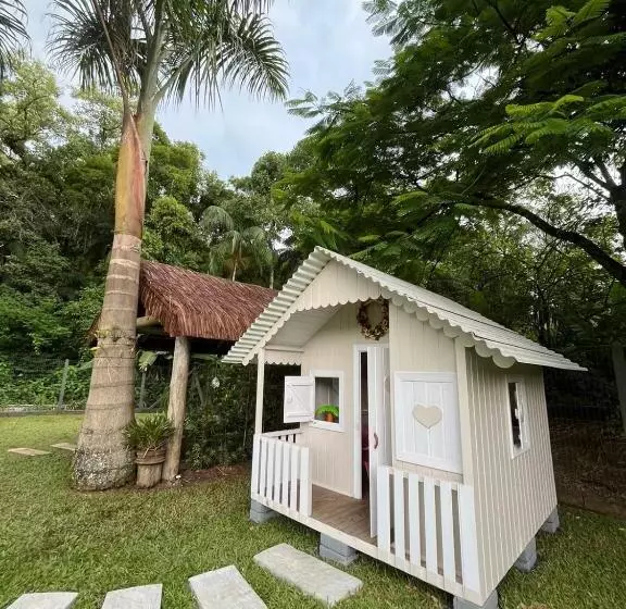 Majatalo Familien Haus Pousada