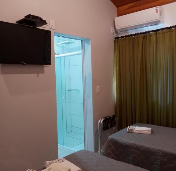 بنسيون Familien Haus Pousada