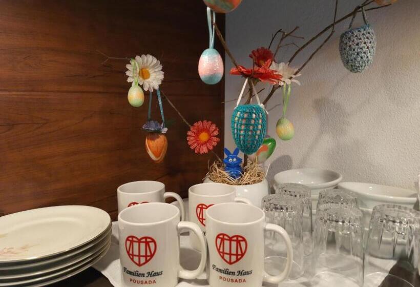 بنسيون Familien Haus Pousada