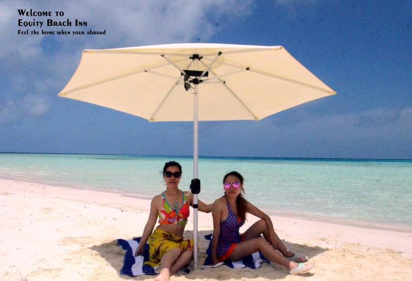 پانسیون Adroit Beach Inn