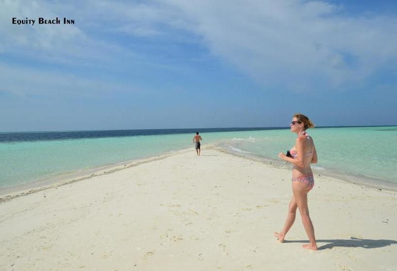 پانسیون Adroit Beach Inn