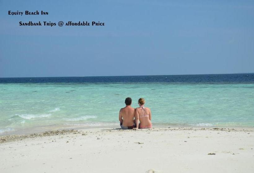 پانسیون Adroit Beach Inn