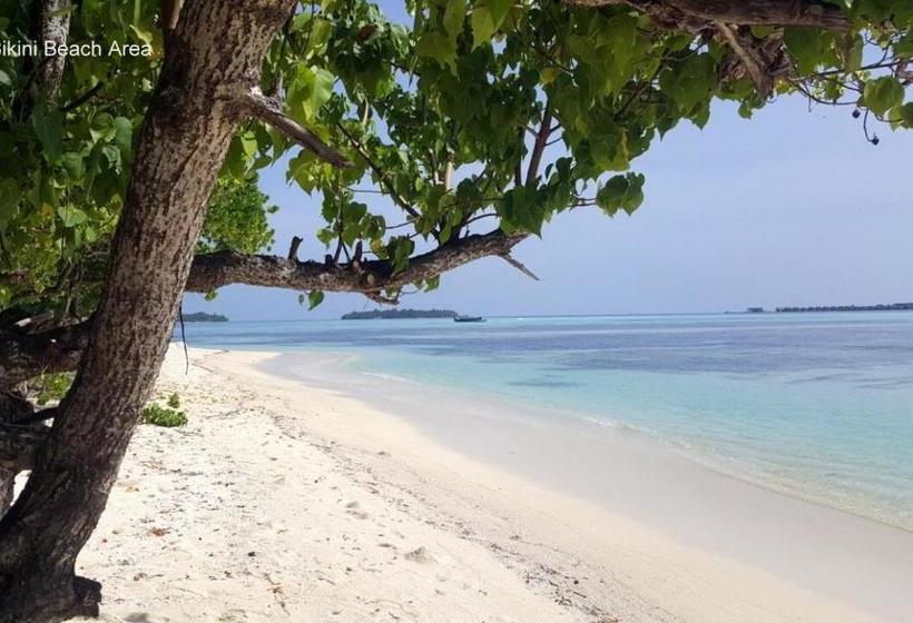 پانسیون Adroit Beach Inn