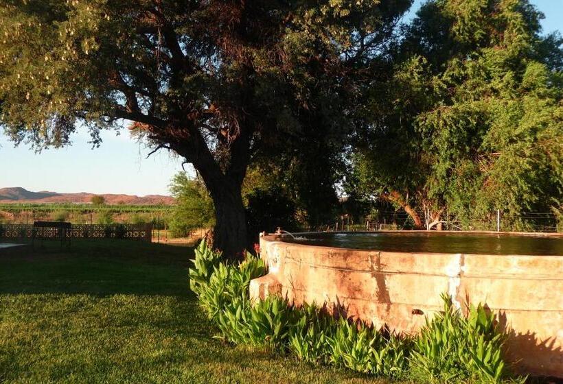 بنسيون Avonsrus Guesthouse