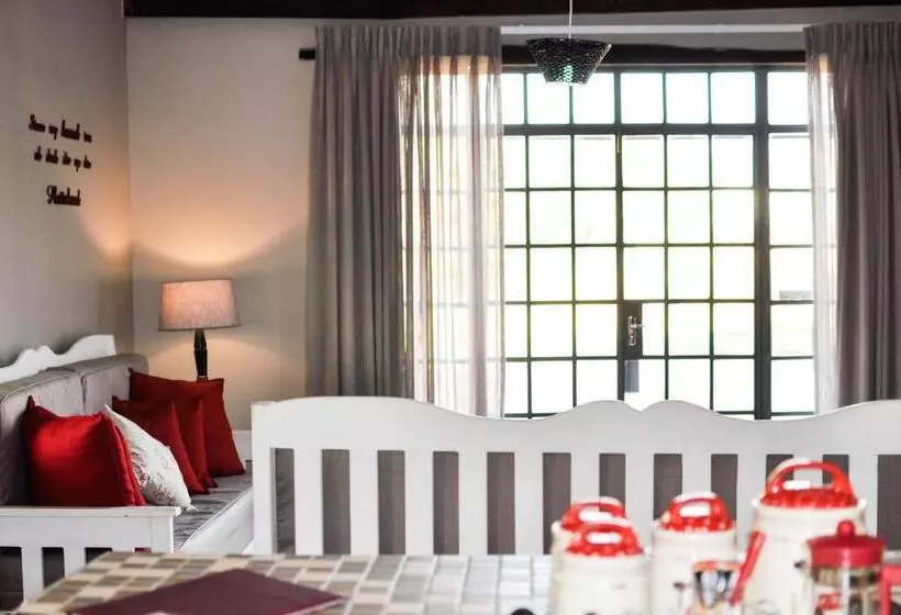 Majatalo Avonsrus Guesthouse