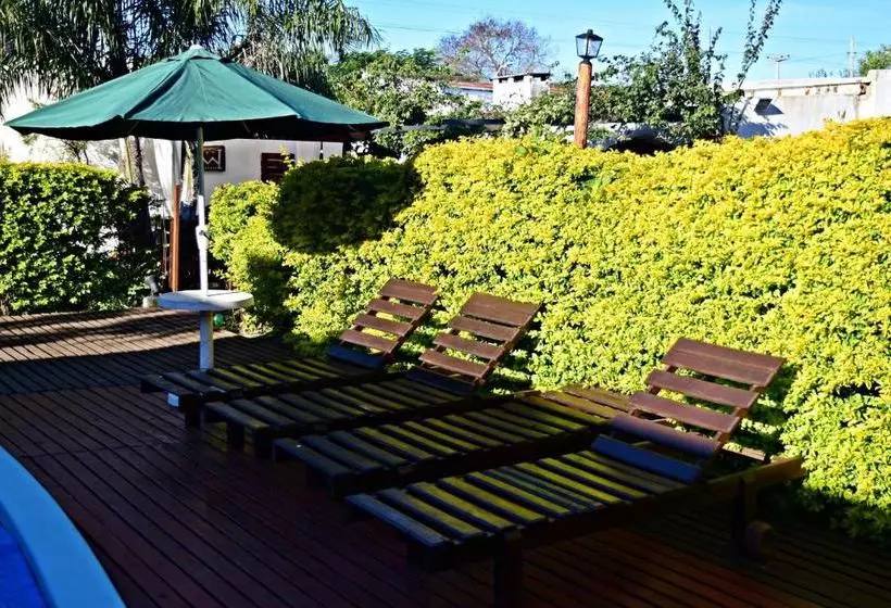 ペンション Esquina Apart