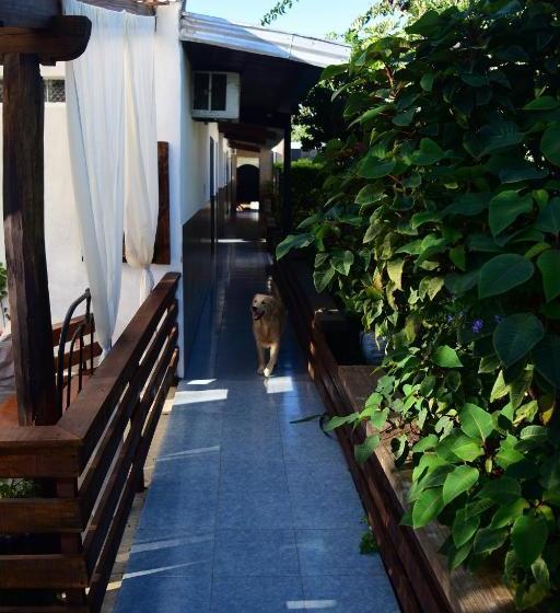 ペンション Esquina Apart