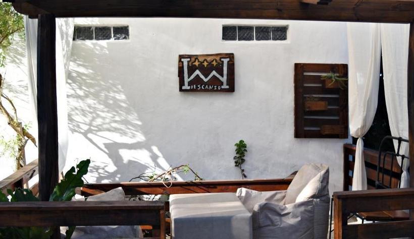 ペンション Esquina Apart