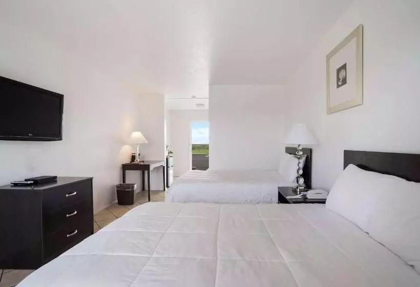 Motelli Rodeway Inn At Somers Cove Marina