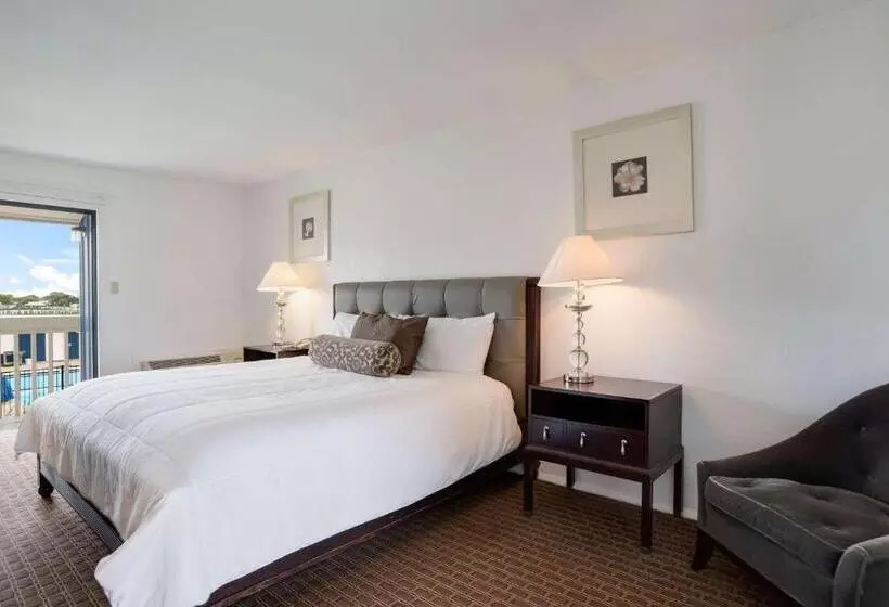 Motelli Rodeway Inn At Somers Cove Marina