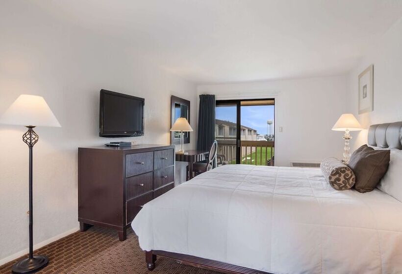 モーテル Rodeway Inn At Somers Cove Marina